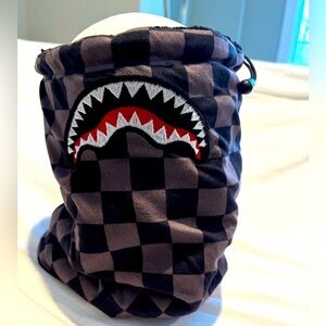 checkered shark neck warmer by Sprayground 🦈🃏